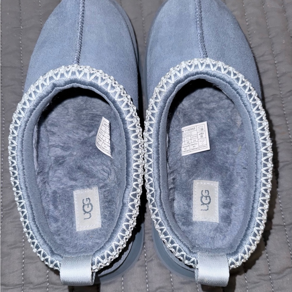 UGG women’s Taz slip on